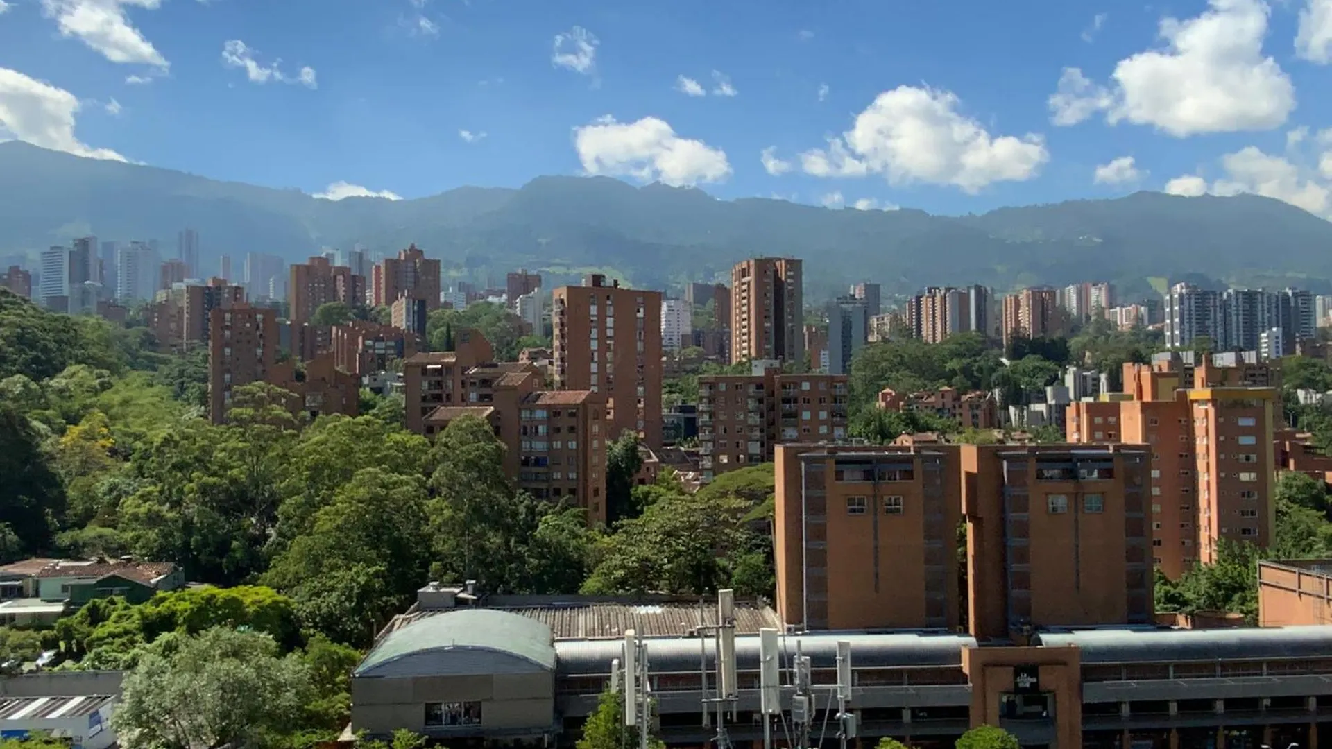 Amoblados Medellin Pobladoアパートメント 0*,  コロンビア